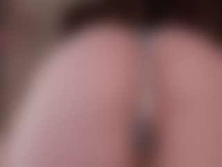 Genne's Live Sex Cam Show