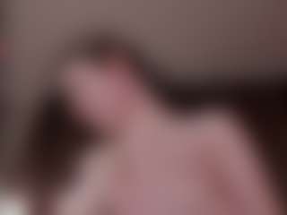 Live cam show with Genne - Young Adult on Camsoda