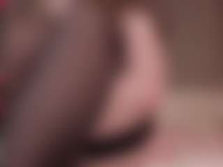 Live cam show with Genne - Skinny on Camsoda
