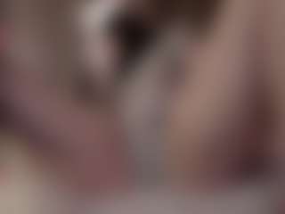 Genne's Live Sex Cam Show