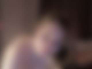 Genne's Live Sex Cam Show