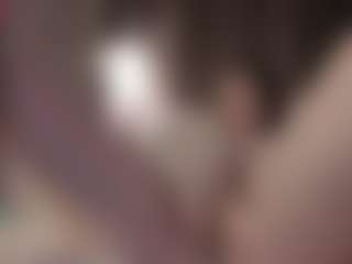 Genne's Live Sex Cam Show