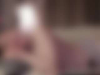 Live cam show with Genne - Brown Hair Teen (18+) on sexylive.show