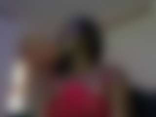 Live-Cam-Show mit hotteshy5 - Shower auf Camsoda
