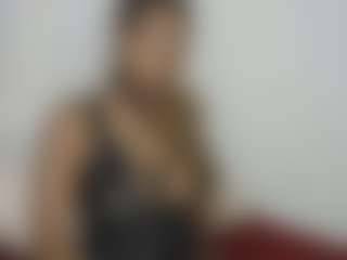sluttypetite's Live Sex Cam Show