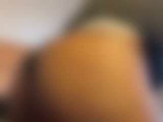 Monroe Macc's Live Sex Cam Show
