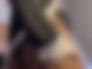 Monroe Macc's Live Sex Cam Show