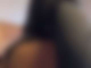 Monroe Macc's Live Sex Cam Show