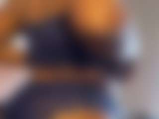 Monroe Macc's Live Sex Cam Show