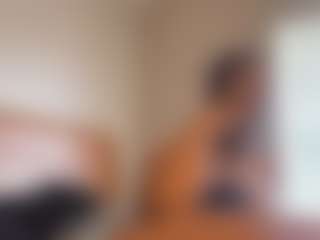 Monroe Macc's Live Sex Cam Show