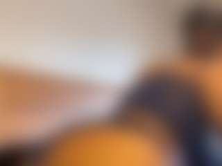 Monroe Macc's Live Sex Cam Show