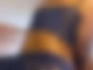 Monroe Macc's Live Sex Cam Show