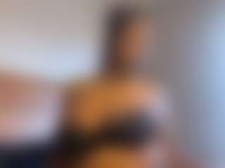 Monroe Macc's Live Sex Cam Show