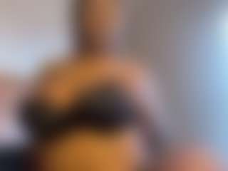 Monroe Macc's Live Sex Cam Show