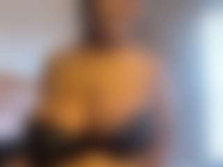 Monroe Macc's Live Sex Cam Show