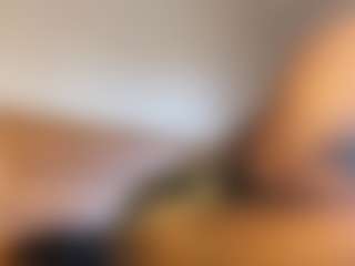 Monroe Macc's Live Sex Cam Show