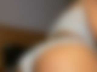 Monroe Macc's Live Sex Cam Show