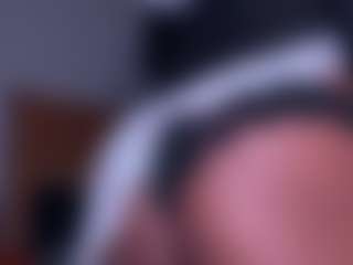 Monroe Macc's Live Sex Cam Show