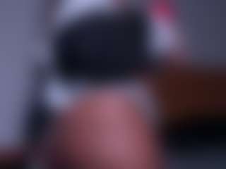 Monroe Macc's Live Sex Cam Show