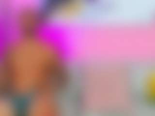 Live cam show with Susi-and-mat - Latina on xDating | colombia
