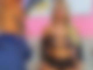 Live cam show with Susi-and-mat - Shaved Pussy on Camsoda