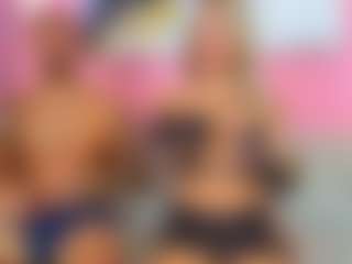 Susi-and-mat's Live Sex Cam Show