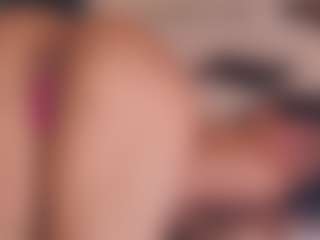 Live cam show with JinxVe - Athletic Teen (18+) on Streamer API