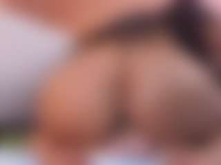 Live cam show with JinxVe - Anal Teen (18+) on AdultVida.com