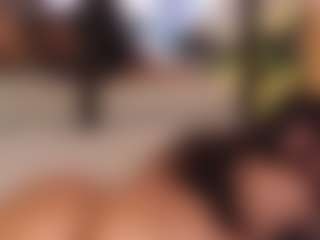 Live cam show with JinxVe - Bedroom Teen (18+) on CamClone