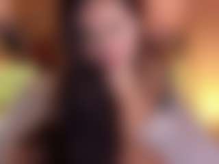Live cam show with JinxVe - Petite MILF on livesuperchat.net