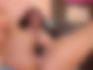 Live cam show with JinxVe - Strip MILF on Camsoda