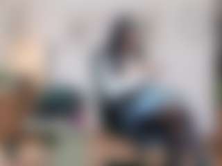 JinxVe MILF webcam performer live streaming