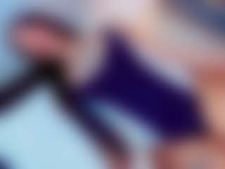 Live-camshow met kattycock - Brown Eyes op Camsoda