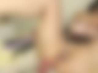 Live cam show with Mature Coquette - Nipple Piercings on Camsoda