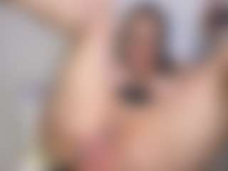 Live cam show with Mature Coquette - Red Hair Lush on madthumbs