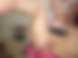 Live cam show with Mature Coquette - Red Hair Squirt on dropp.cam