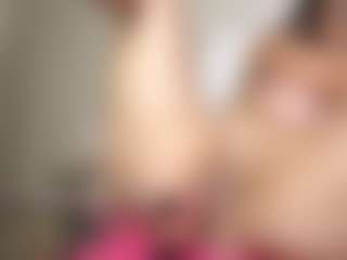 Live cam show with Mature Coquette - Smoking on Camsoda