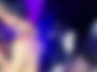 GiaFerrara's Live Sex Cam Show