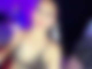 GiaFerrara's Live Sex Cam Show