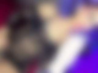 GiaFerrara's Live Sex Cam Show