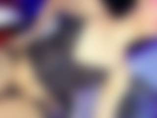GiaFerrara's Live Sex Cam Show