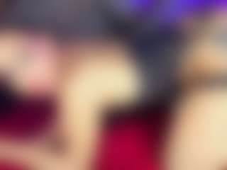 GiaFerrara's Live Sex Cam Show