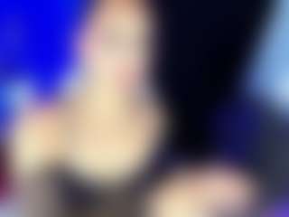 GiaFerrara's Live Sex Cam Show