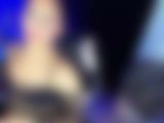 GiaFerrara's Live Sex Cam Show