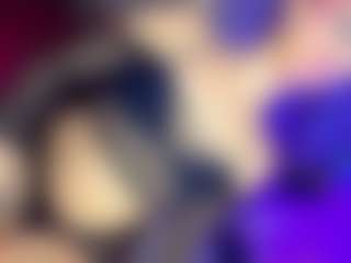 GiaFerrara's Live Sex Cam Show