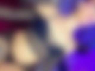 GiaFerrara's Live Sex Cam Show