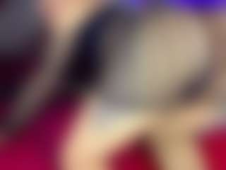 GiaFerrara's Live Sex Cam Show