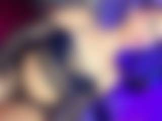 GiaFerrara's Live Sex Cam Show