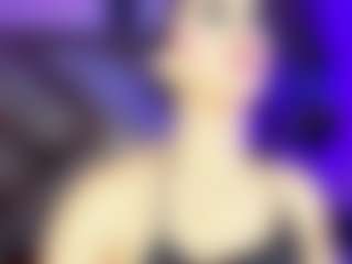 GiaFerrara's Live Sex Cam Show