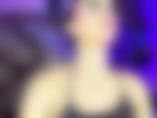 GiaFerrara's Live Sex Cam Show